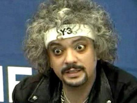 http://userserve-ak.last.fm/serve/_/40124753/kirkorov1.jpg