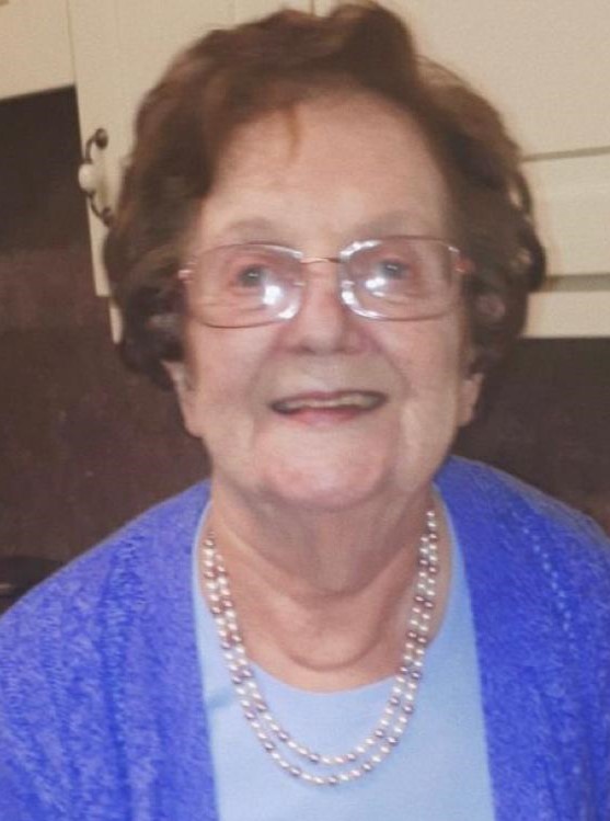 https://img-dedicated.rip.ie/Kay_Heffernan_867f36afaf7f5cdeadba6a2d72b39ba54b45eb68d8c3b36c.jpg